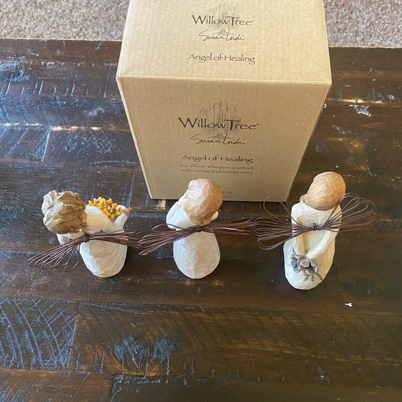 Willow Tree Angels (3) - Picture 8 of 12